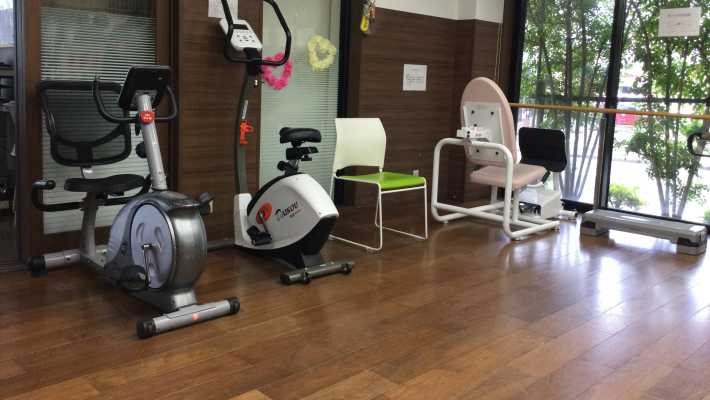 充実したリハビリルーム｜デイサービス輪音庭.