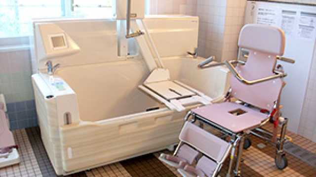 わらべ(童心)にかえって、毎日笑って暮らすべ~をモットーに!|介護付有料老人ホーム わらべの里