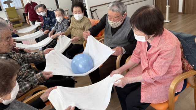 豊橋市下地町の小規模で家庭的な雰囲気のデイサービスです!|デイサービスひなたぼっこ【株式会社ジークレイン】