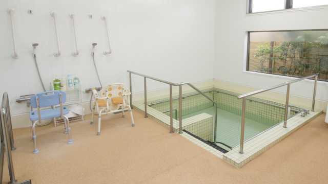 はつらつと アットホームで とびっきりの笑顔で｜デイサービスはぁと／株式会社Ann