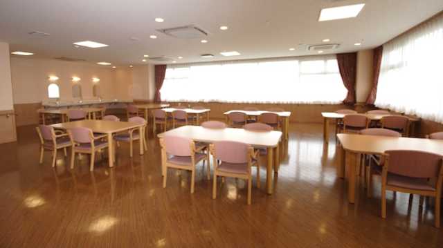 ＊『3つの愛を信念に』サービス提供中＊｜介護老人保健施設トワーム指扇