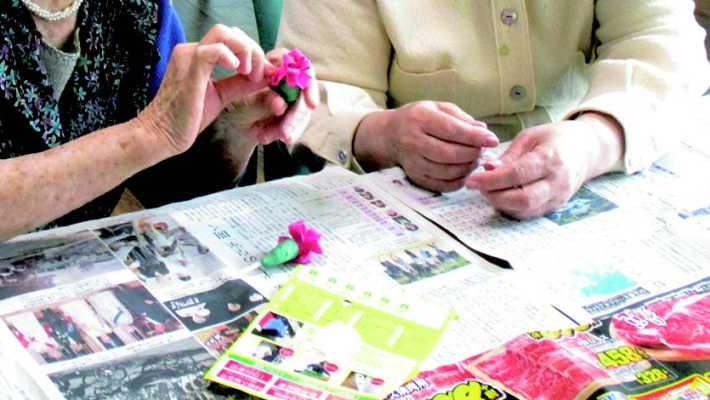 認知症高齢者の在宅介護をサポート｜神港園しあわせの家デイサービスセンター