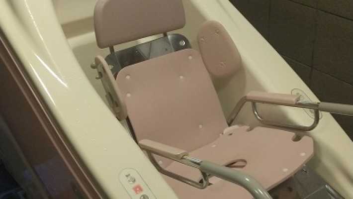 入浴でリフレッシュ!|にしのみや聖徳園甲武デイサービスセンター