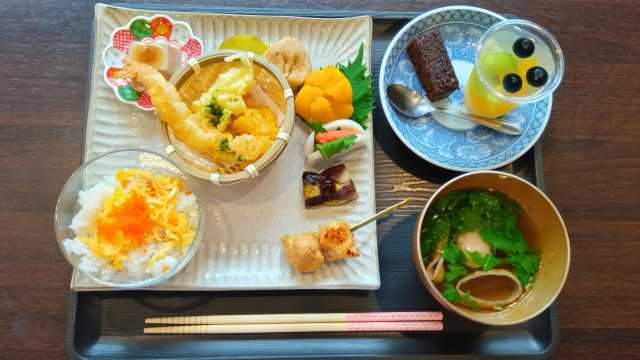 イベント食🤗
かがやきはランチがおいしいと
評判です。
ご試食できます。来てね。
