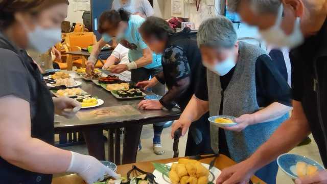 本日、お寿司🍣バイキング。
わちゃわちゃ楽しい。
たくさん食べるぞ～🤗