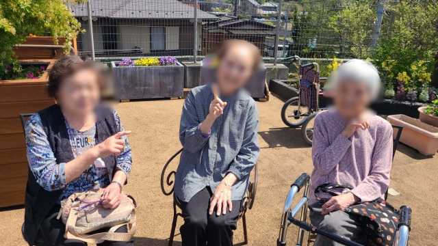 地域密着型のデイサービスです|介護サークル かがやき 丘の上の小さな家
