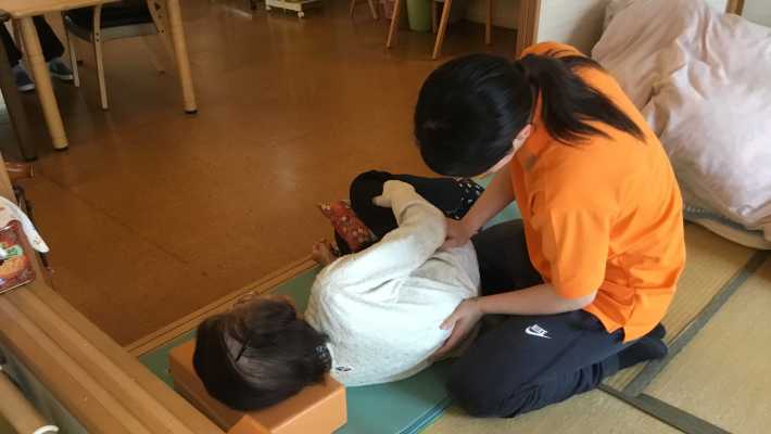 機能訓練指導員は運動に特化した職員を配置｜デイサービス　おひさま