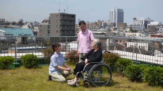 屋上に行ってみました