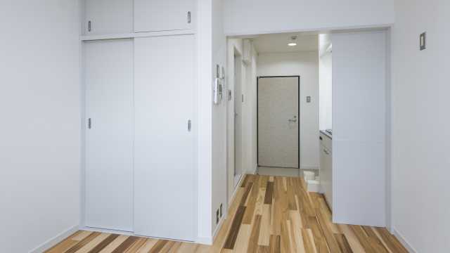 都内で有名な商店街にほど近く、中学校と併設というユニークな施設です|品川区立戸越台特別養護老人ホーム 《併設:戸越台在宅サービスセンター/戸越台在宅介護支援センター》