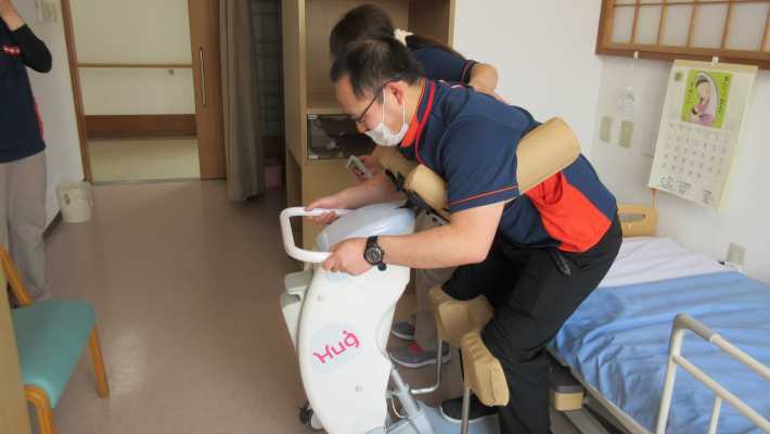 介護機器の導入と活用｜にしのみや聖徳園ショートステイ