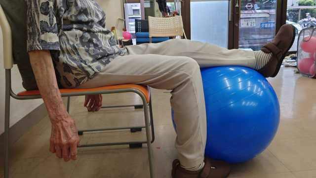 機能訓練に重点を置き、同時にお身体のケアも行う半日型のデイサービスです。｜GENKI NEXT 杉並上井草