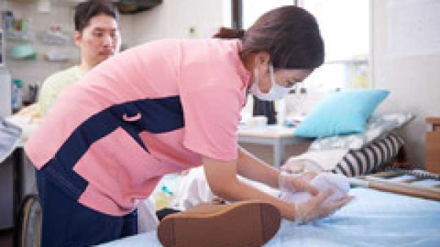 チーム医療で届ける。訪問看護・リハビリで安心安全な暮らし|TOEI訪問看護ステーション