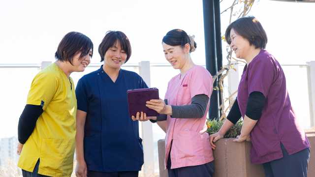 看護を通じて、一人一人の幸せに寄り添います|済生会ならしの訪問看護ステーション