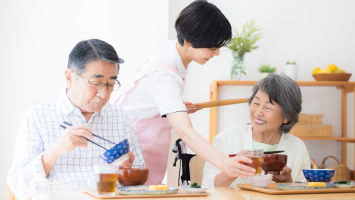 ●出汁がきいた味付け『食へのこだわり』|特別養護老人ホーム山科すみれ園
