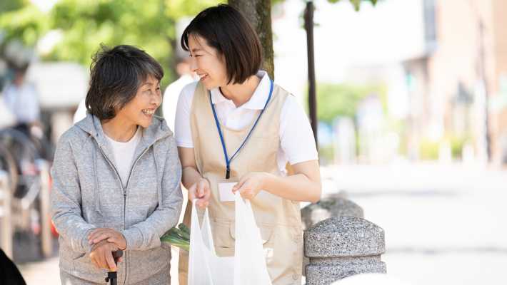 ■寄り添う｜デイサービスセンターイオ神戸