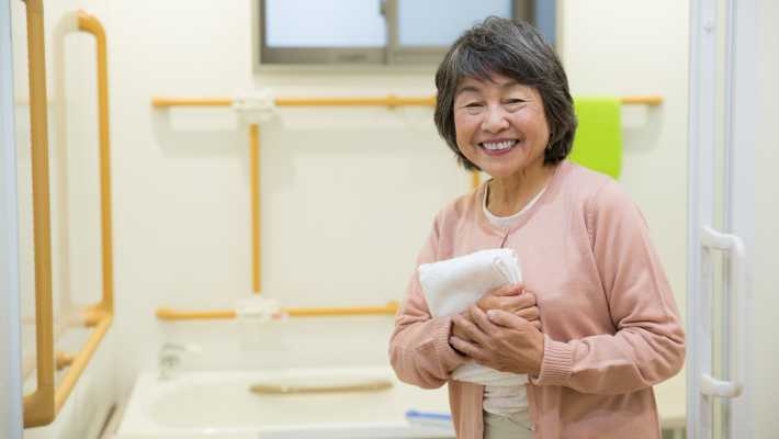 ■温泉気分での入浴｜デイサービスセンターイオ神戸