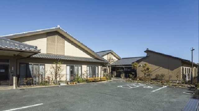 浜松駅から5分♪木の温もりを感じる暖かな空間です|きらら浜松