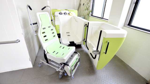 “ゆっくり” “いっしょに” “楽しく”過ごしていただくためにサポート｜シルバーハウス幡豆／株式会社ゆたかサービス