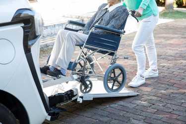 送迎について｜おはぎデイサービス／BIG BRIDGE合同会社