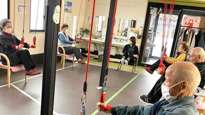 機能訓練指導員が常駐｜デイサービスすこやか／株式会社w.e