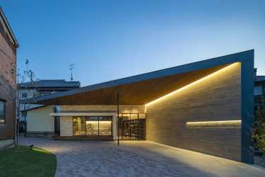 ハイクオリティな環境が、 気持ちまで刺激する。｜高浜内科 楽デイサービスセンター／医療法人高浜内科