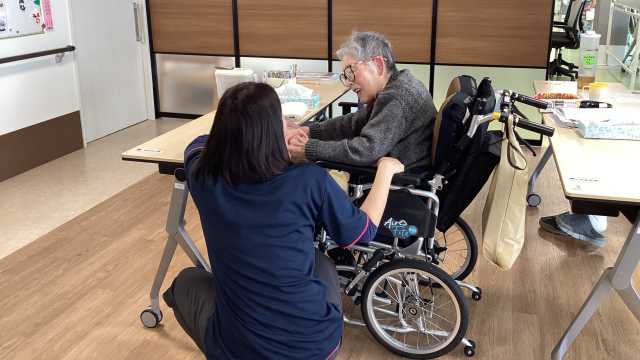 いつまでも笑顔で楽しく、安心して暮らしてほしい｜住宅型有料老人ホーム ユーワン／株式会社YOU1