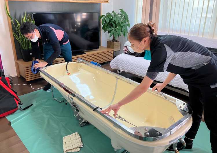 【訪問入浴マスト】介護職×正社員／マイカー通勤可／各種資格取得支援あり◎｜訪問入浴マスト／（株）mastocare