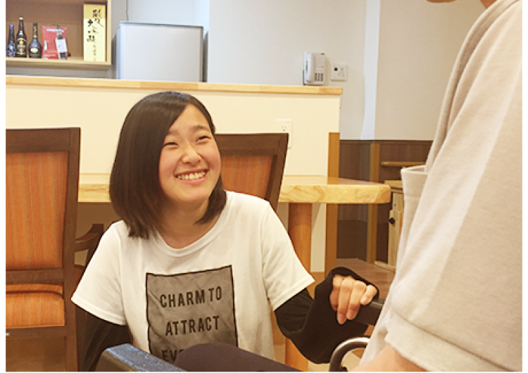 【特別養護老人ホームオーネスト紫花】介護職×正社員／賞与年2回／充実の研修制度／資格取得支援あり◎｜特別養護老人ホーム　オーネスト紫花