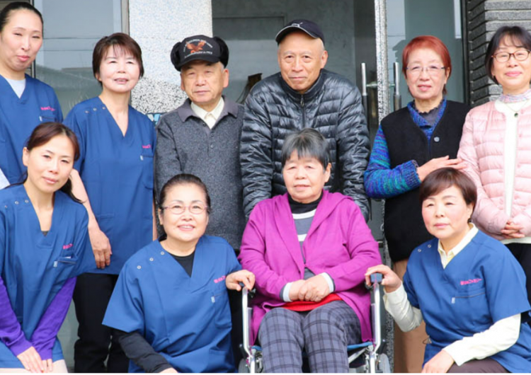 【訪問看護　桜daファミリー】看護師×正社員／年間休日113日／賞与年2回／マイカー通勤可｜訪問看護桜daファミリー・住宅型有料老人ホーム桜daファミリー