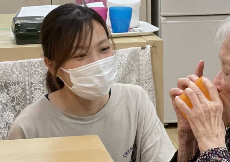 特別休暇が年間最大5日加算あり／昇給・賞与あり／社会保険完備｜特別養護老人ホームくつろぎ