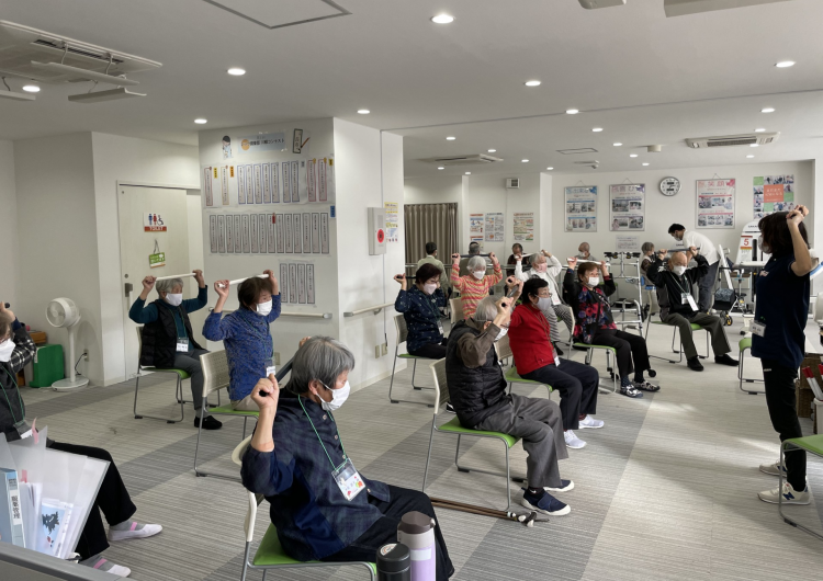 レッツ倶楽部春日井上条／介護職員（リハビリトレーナー）×パート／時給1,300円以上／未経験大歓迎！｜自立支援型デイサービス　レッツ倶楽部春日井上条