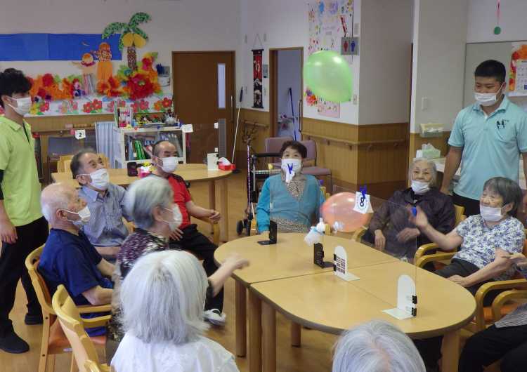 デイサービス介護職員　パート・アルバイト｜微笑園デイサービスセンター