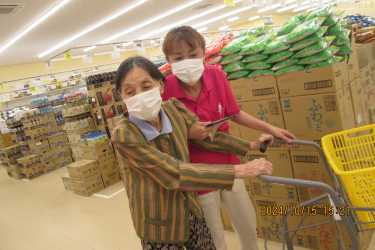 買い物行ってきました｜こがデイサービスみづまの杜