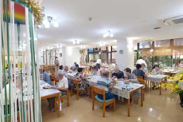 「七夕・夕食会」｜介護付き有料老人ホーム　申孝園ロータスヴィラ（シンコウエンロータスヴィラ）