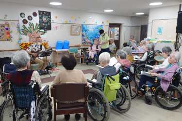 「ボランティア」｜介護付き有料老人ホーム　申孝園ロータスヴィラ（シンコウエンロータスヴィラ）