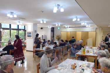 「ひな祭り・昼食会」｜介護付き有料老人ホーム　申孝園ロータスヴィラ（シンコウエンロータスヴィラ）